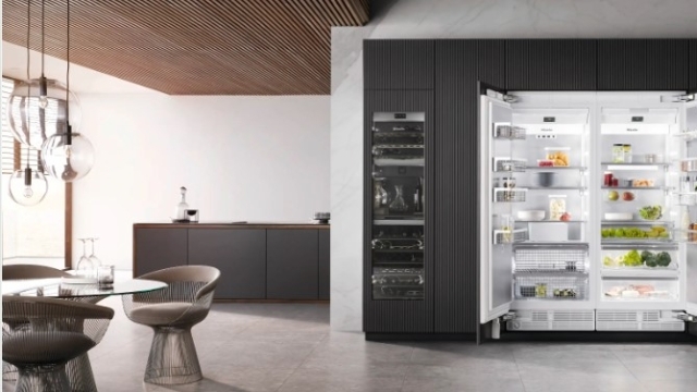 Холодильник Miele 